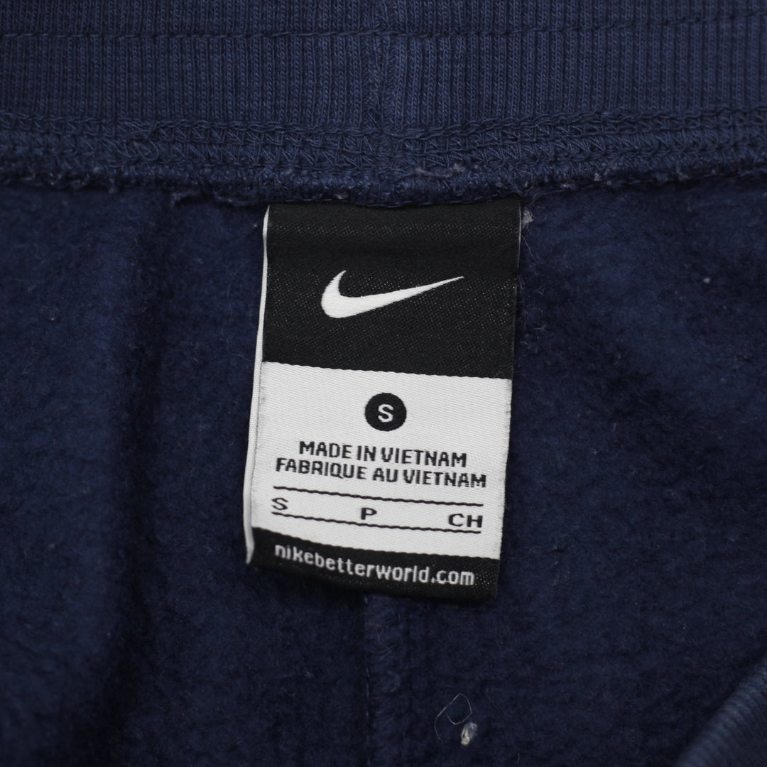 Nike Swoosh Casual Comfy Shorts Size S | Migration_Shorts - Back View | Fashion Rerun