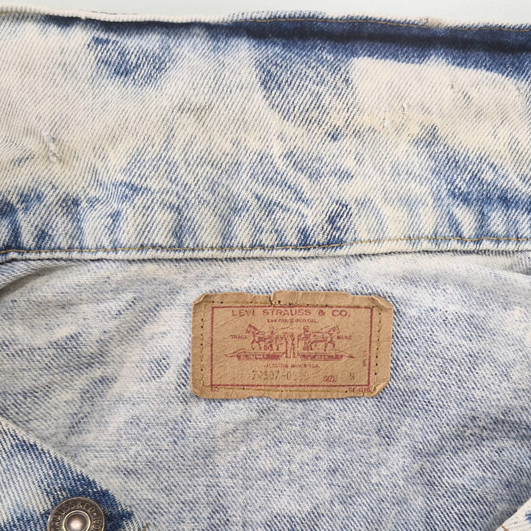 Vintage Levi's Stonewashed Denim Trucker Jacket Size Medium Made In USA - Fashion Rerun Vintage Migration_Jacket