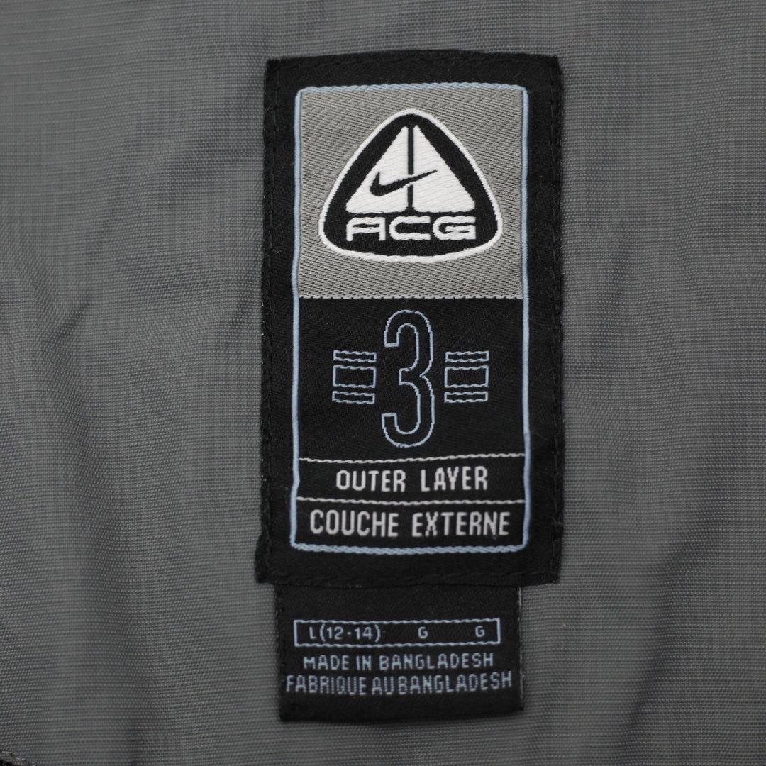 Vintage Nike ACG Windbreaker Hooded Jacket Size L | Migration_Jackets - Back View | Fashion Rerun