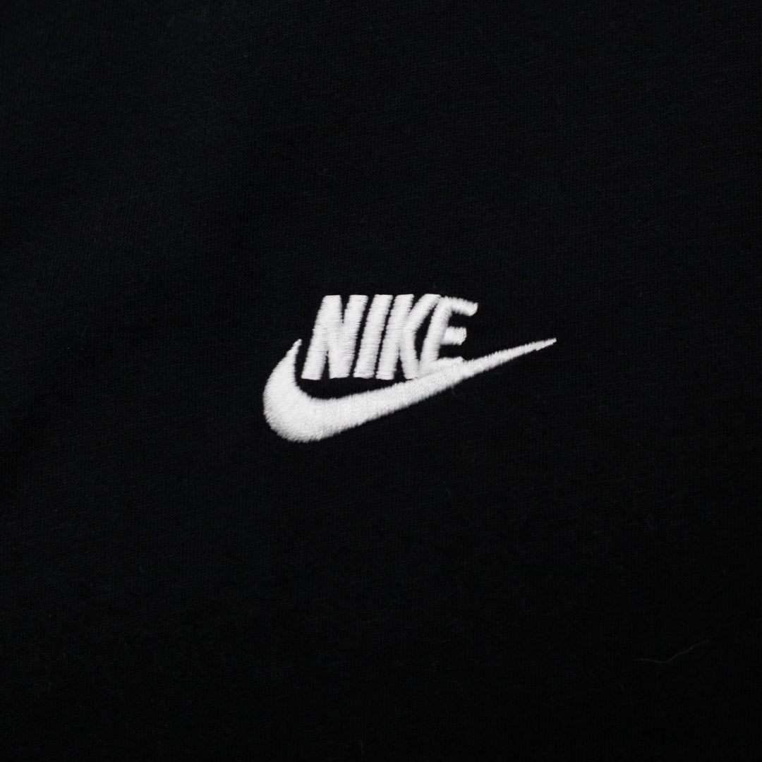 Mens The Nike Tee Black T-Shirt Embroidered Logo Size L