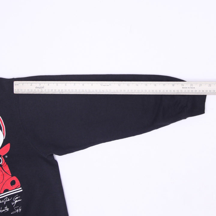 Vintage 1990s Chicago Bulls Roster Signature Sweatshirt Size Large Made In USA