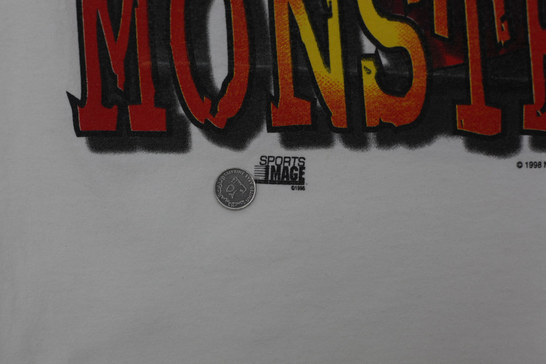 1998 Vintage MBNA Gold 400 Nascar Winston Cup Series AOP T-Shirt Made in USA XL - Fashion Rerun Vintage Migration_T-Shirt