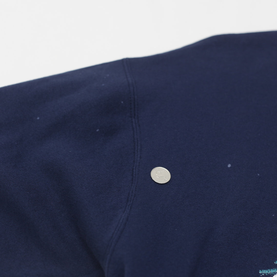 Vintage Fruit of the Loom Sweatshirt XL Prince Edward island Graphic Made In Canada - Fashion Rerun Vintage Migration_Sweaters