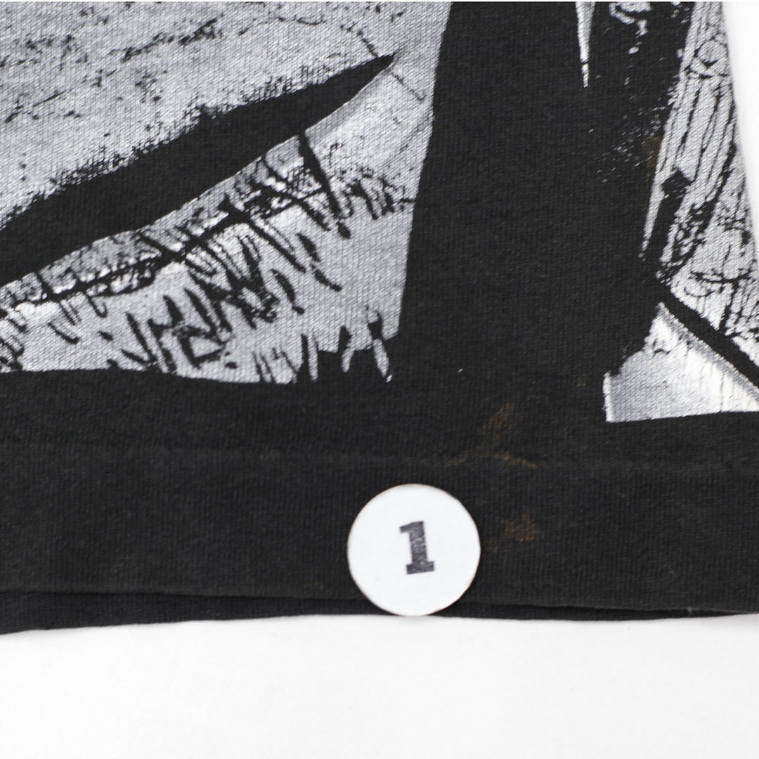 Vintage Mens Fruit of the Loom T-Shirt Black Wolf Graphic Nature | Migration_T-Shirts - Detail View | Fashion Rerun