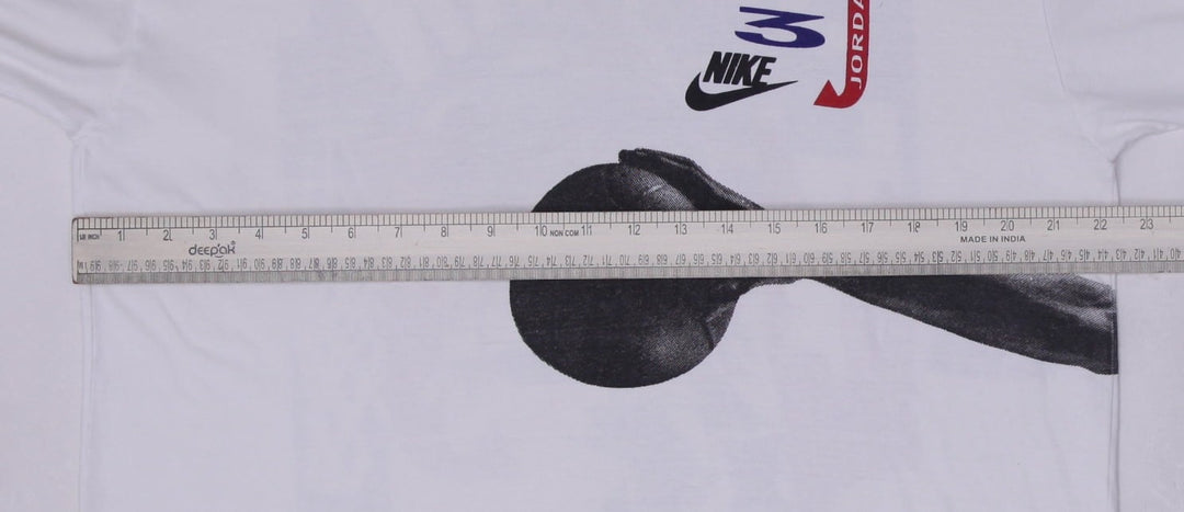 Vintage 90s Nike Jordan Graphic T-Shirt Size FS | Migration_T-Shirts - View 9 | Fashion Rerun