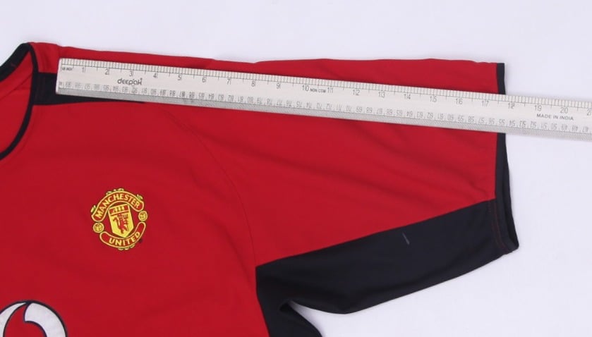 Mens Nike Manchester United 2004-2006 Red Soccer Vodafone Jersey XL | Migration_Jerseys - View 8 | Fashion Rerun