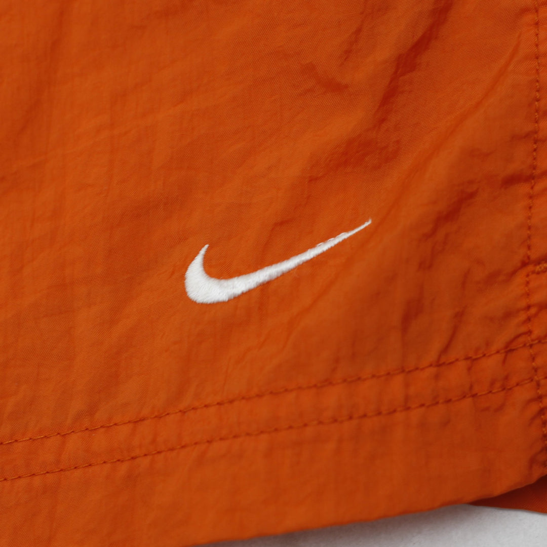 Vintage Nike Swoosh Shorts Size M | Migration_Shorts - Detail View | Fashion Rerun