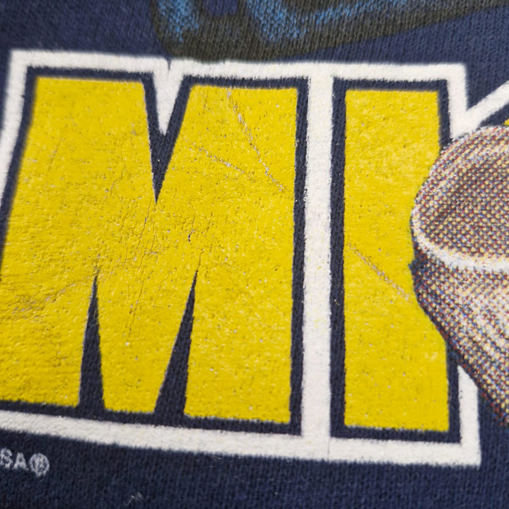 Vintage 1997 Michigan Wolverines National Champions Crewneck Sweathsirt USA-Made XL - Fashion Rerun Vintage Migration_Sweaters