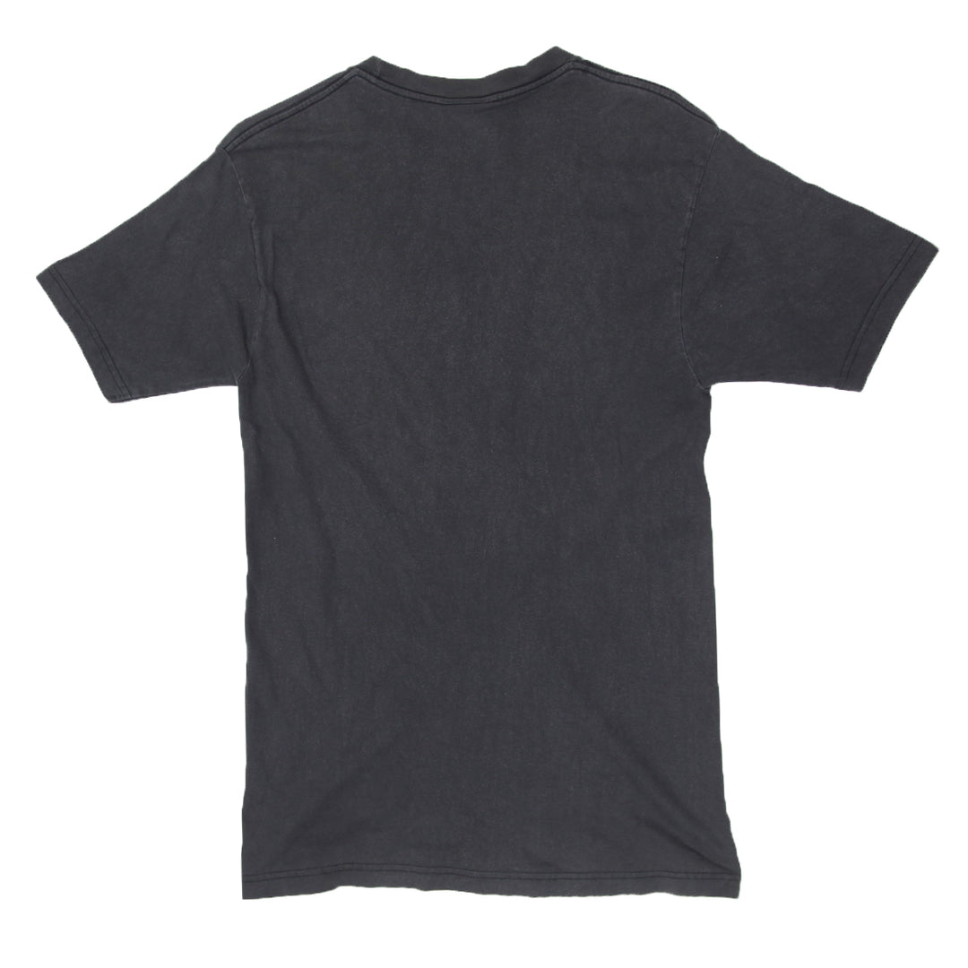Vintage 2004 Artimonde Guns N' Roses T-Shirt | Migration_T-Shirts - Side View | Fashion Rerun