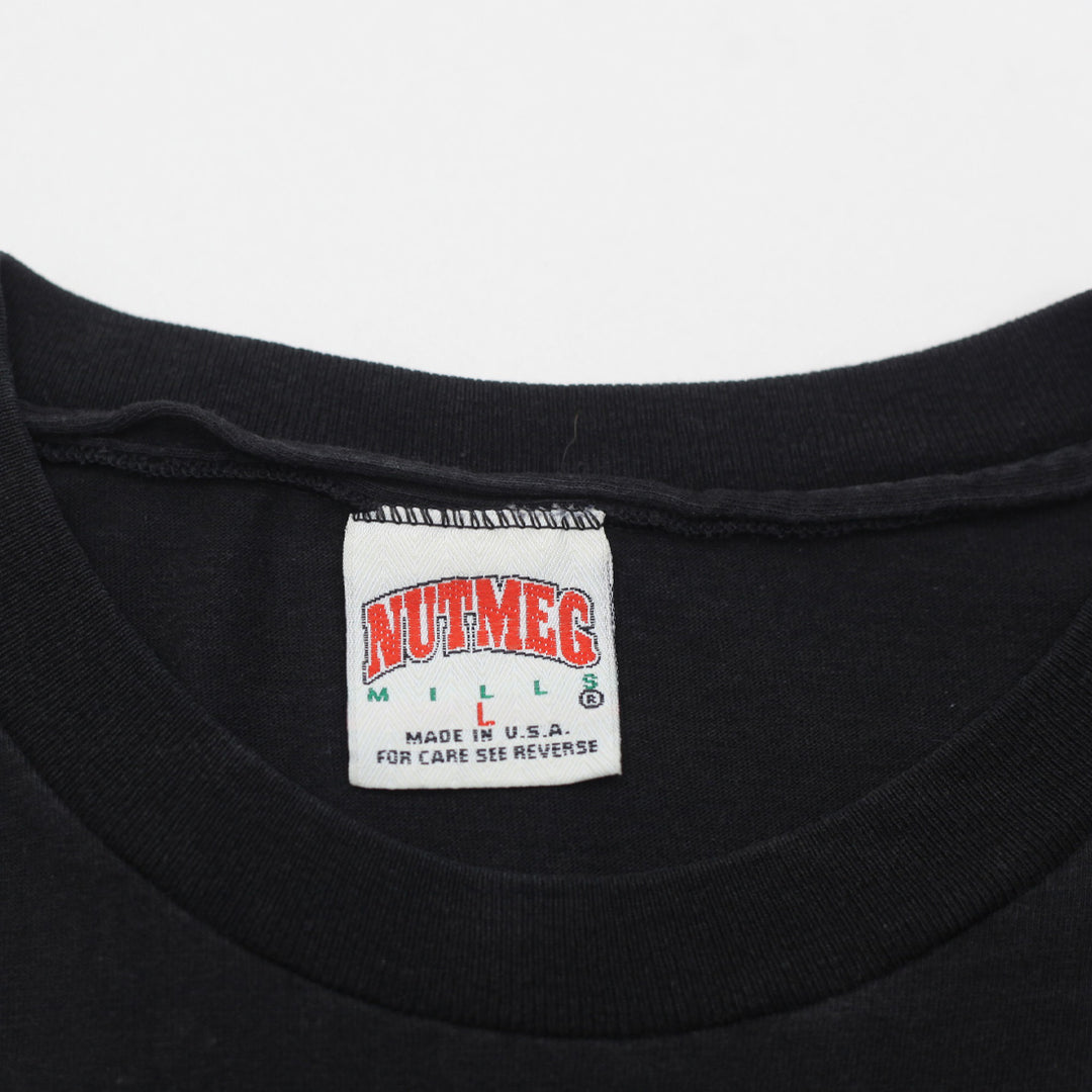 Vintage Chicago Wolves Nutmeg Mills T-Shirt Black, Made in USA Size L - Fashion Rerun Vintage Migration_T-Shirt