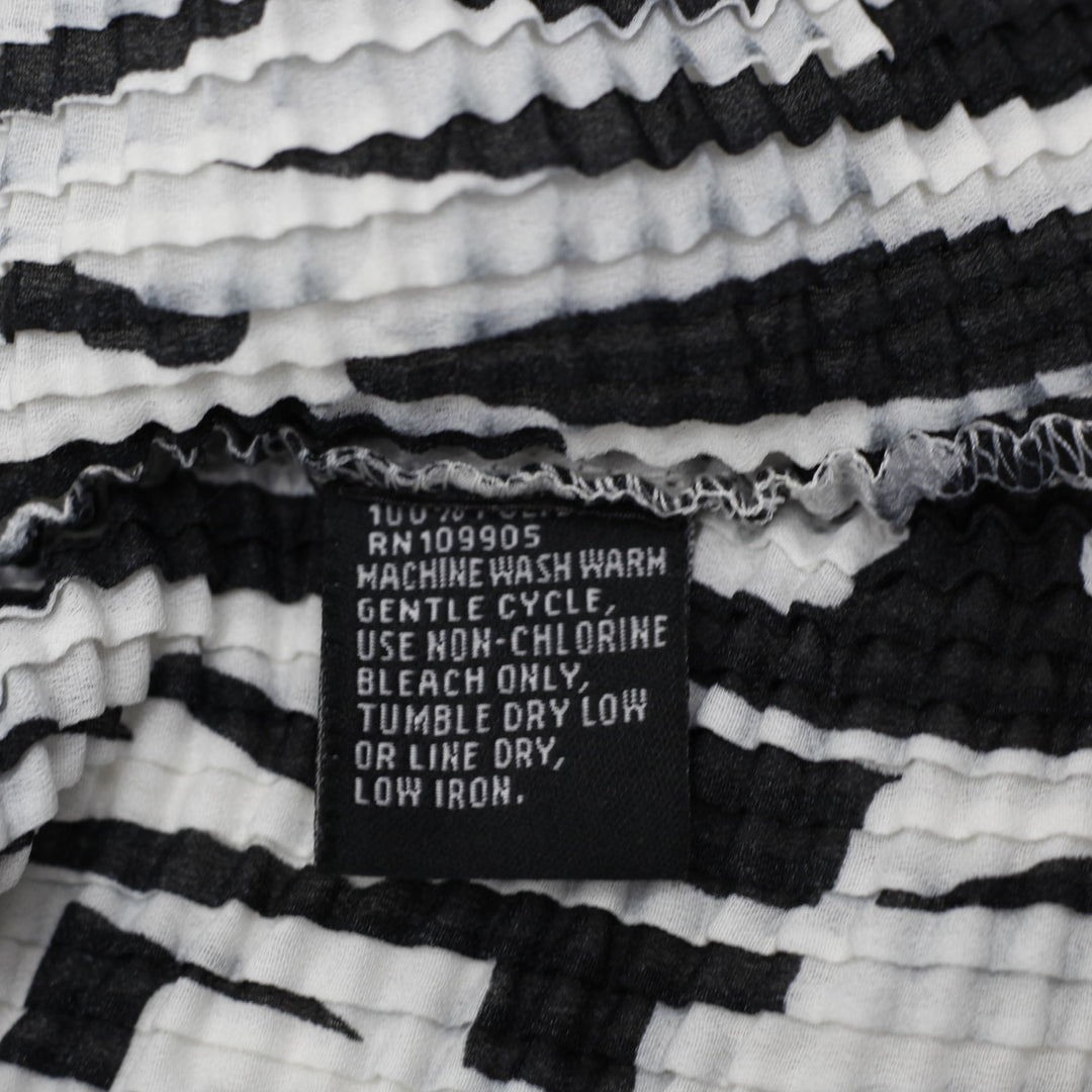Y2K Ladies Essentials by Milano Black White Crinkle Tank Top Size S