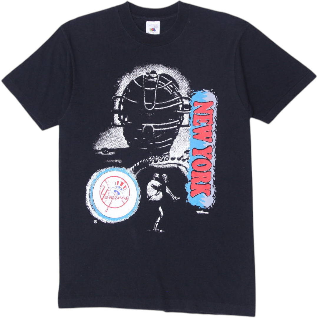 Vintage Fruit of the Loom T-Shirt Black New York Yankees Graphic Single Stitch L | Migration_T-Shirts | Fashion Rerun
