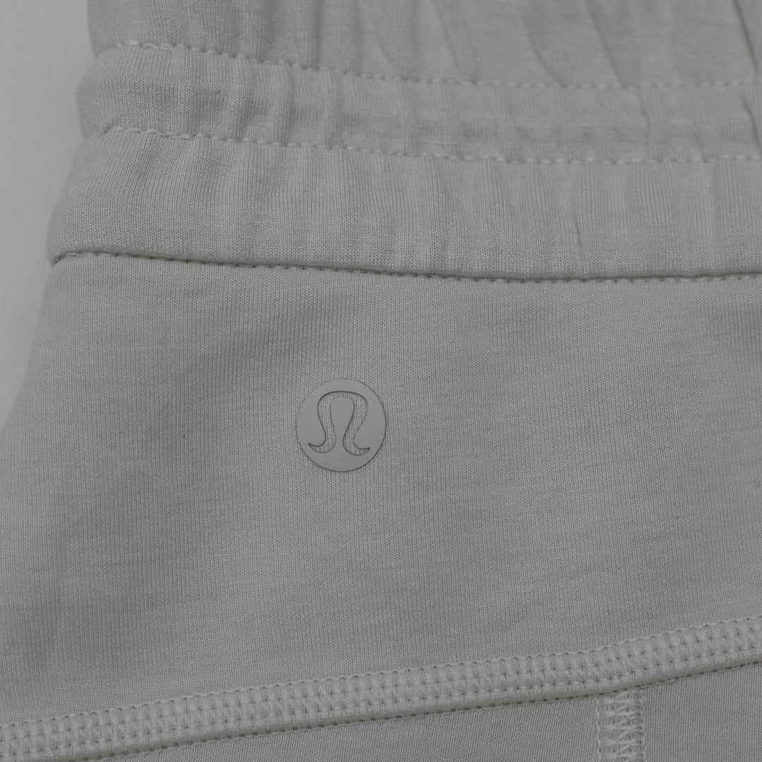 Ladies Lululemon Align High-Rise Short Bone Off-White Nulu Fabric Yoga Shorts 6