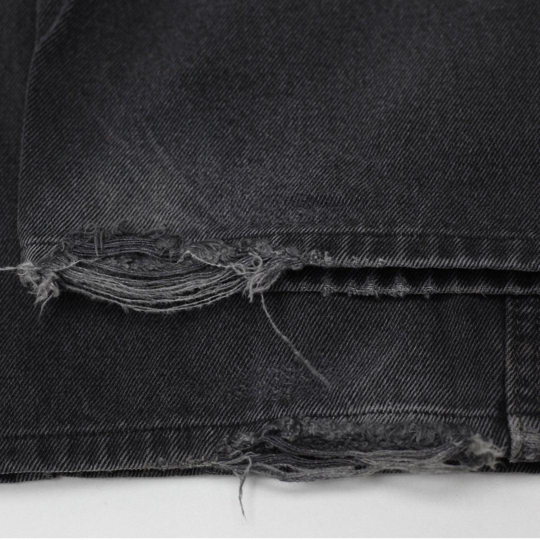 Vintage Levi’s 550 Relaxed Fit Black Denim Jeans Size W33 L32