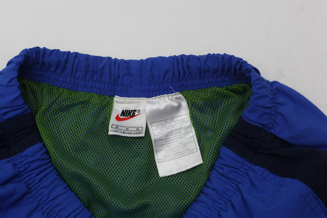 90's Vintage Nike Swoosh Embroidered Mesh Lined Shorts - Fashion Rerun Vintage Migration_Shorts