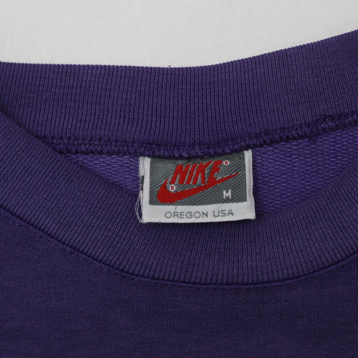 Vintage 90s Nike International Embroidered Crewneck Sweatshirt Made in USA Sz M | Migration_Sweatshirts - Bac | Fashion Rerun