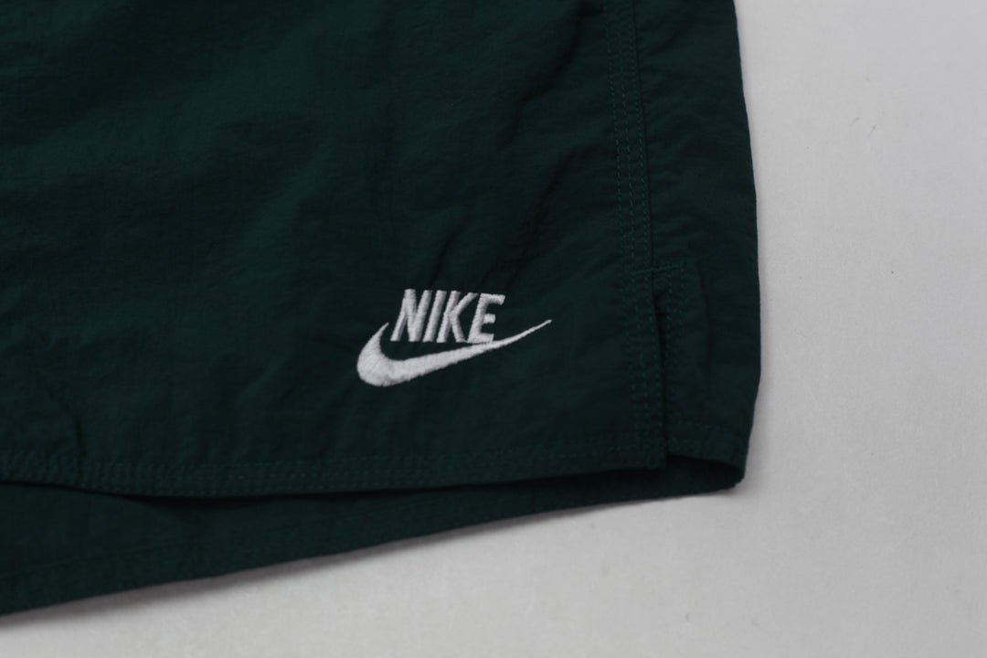 90's Vintage Nike Embroidered  Nylon Shorts Green - Fashion Rerun Vintage Migration_Shorts