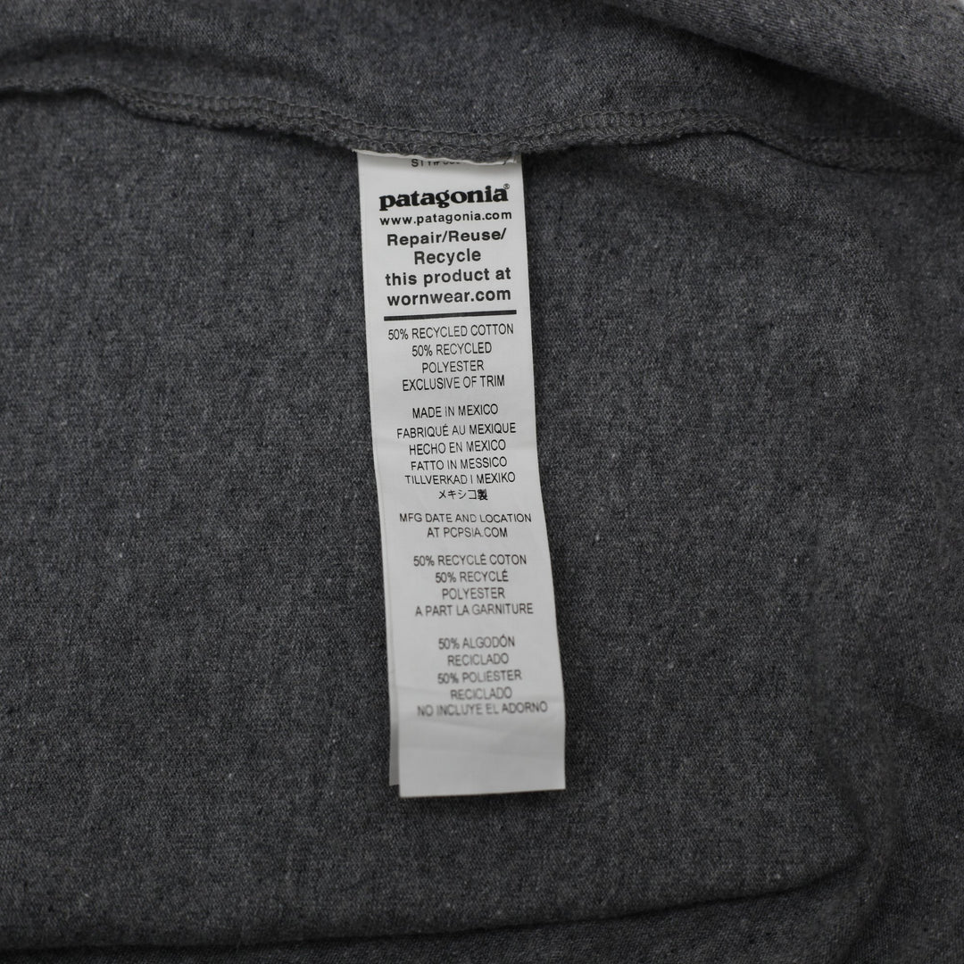 Mens Patagonia P-6 Logo Responsibili-Tee Gravel Heather Grey T-Shirt Size L