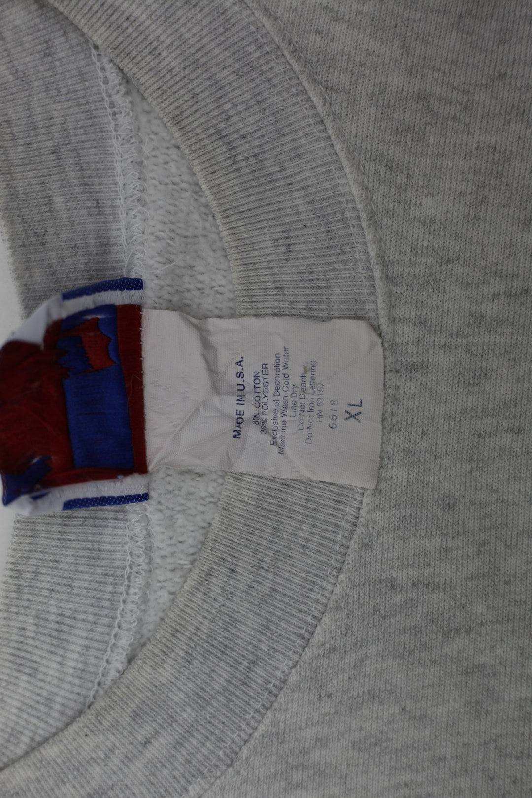 Vintage 90s Minnesota Vikings Majestic Athletic Crewneck Sweatshirt USA Size XL