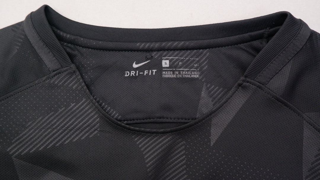 Mens Authentic Nike Chelsea Football Club Yokohama Tyres 2017-2018 Jersey