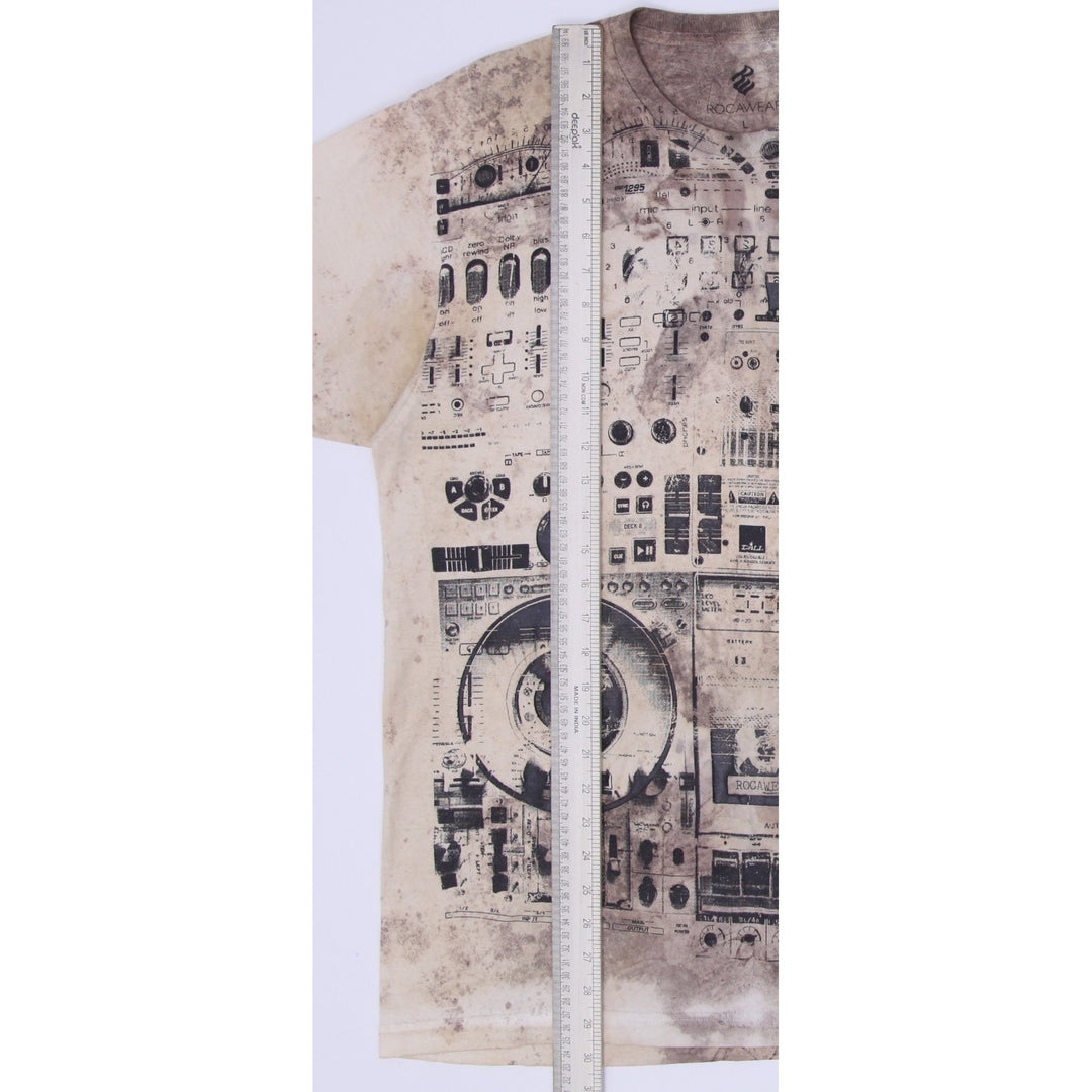 Y2K Mens Rocawear Graphic T-Shirt Beige Distressed Music Print