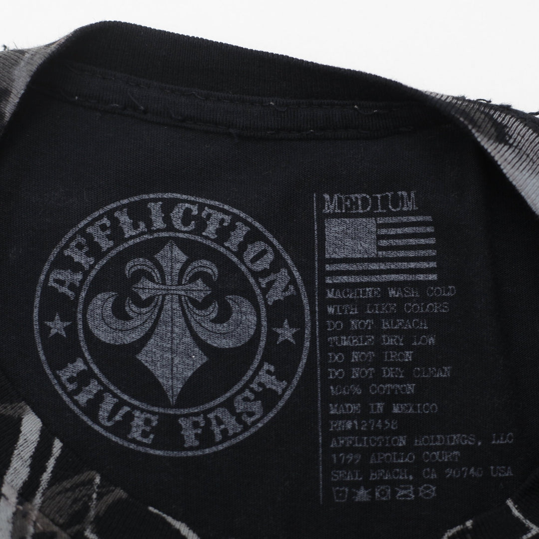 Y2K Mens Affliction Skeletal Wings Fleur De Lis T-Shirt Size M