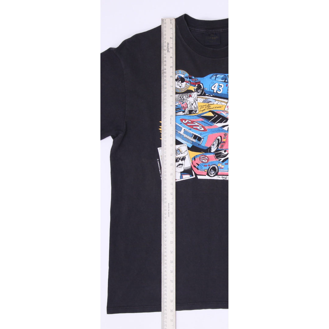 Vintage Richard Petty #43 STP NASCAR T-Shirt Size XL