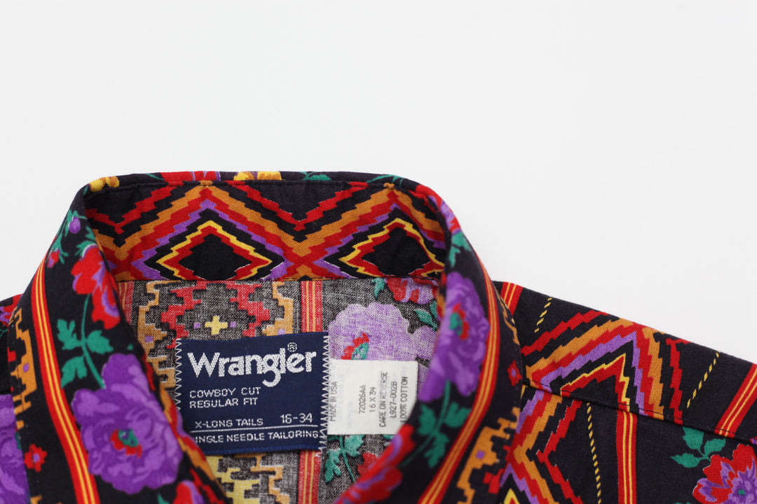 Vintage Wrangler Cowboy Cut Floral Western Shirt | Migration_Shirt UAENAT40 - Back View | Fashion Rerun