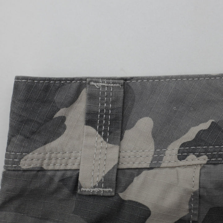 Ladies Carhartt Snow Camo Ripstop Cropped Cargo Pants Size 8