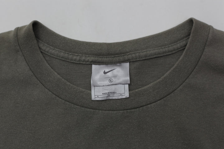 2000's Vintage Nike Swoosh Embroidered Crewneck T-Shirt Green XL