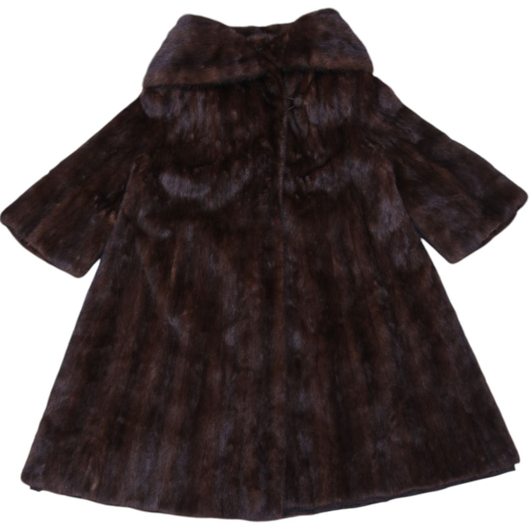Authentic Pre-Loved Luxurious Helen Smith Mahogany Mink Cape with Oversized Hood