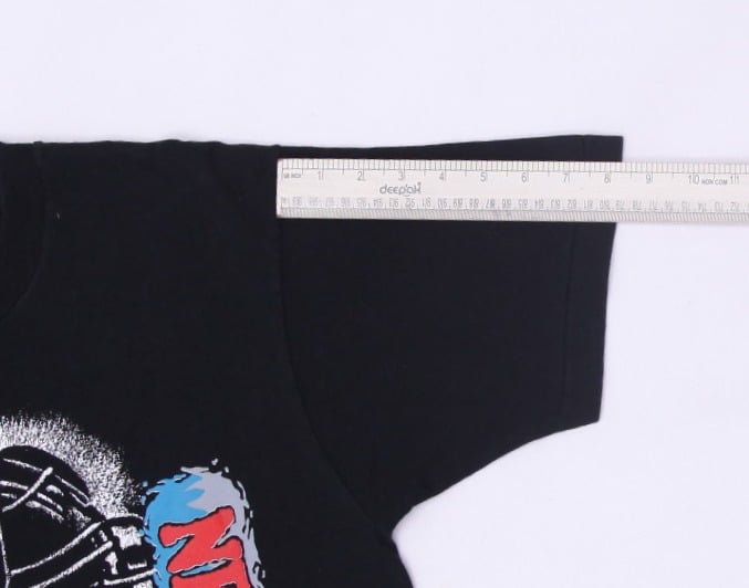 Vintage Fruit of the Loom T-Shirt Black New York Yankees Graphic Single Stitch L | Migration_T-Shirts - View | Fashion Rerun