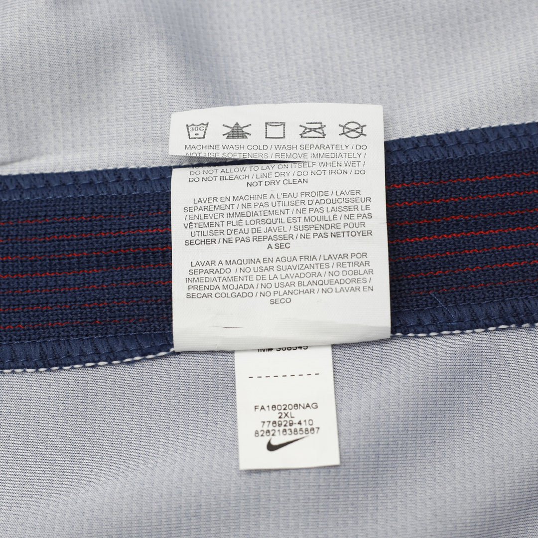 2016-2017 Nike Dri-Fit Paris Saint Germain Soccer Jersey Size XXL | Migration_Jerseys - Alternate View | Fashion Rerun