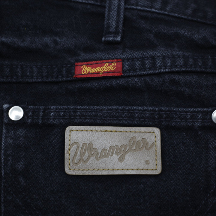 Mens Wrangler 14MWZ Straight Fit Classic Jeans Denim Size 15x32 | Migration_Jeans - Detail View | Fashion Rerun