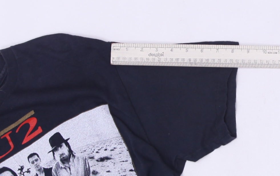 Vintage 80's U2 Joshua Tree Concert Tour T-Shirt Size L | Migration_T-Shirts - View 12 | Fashion Rerun