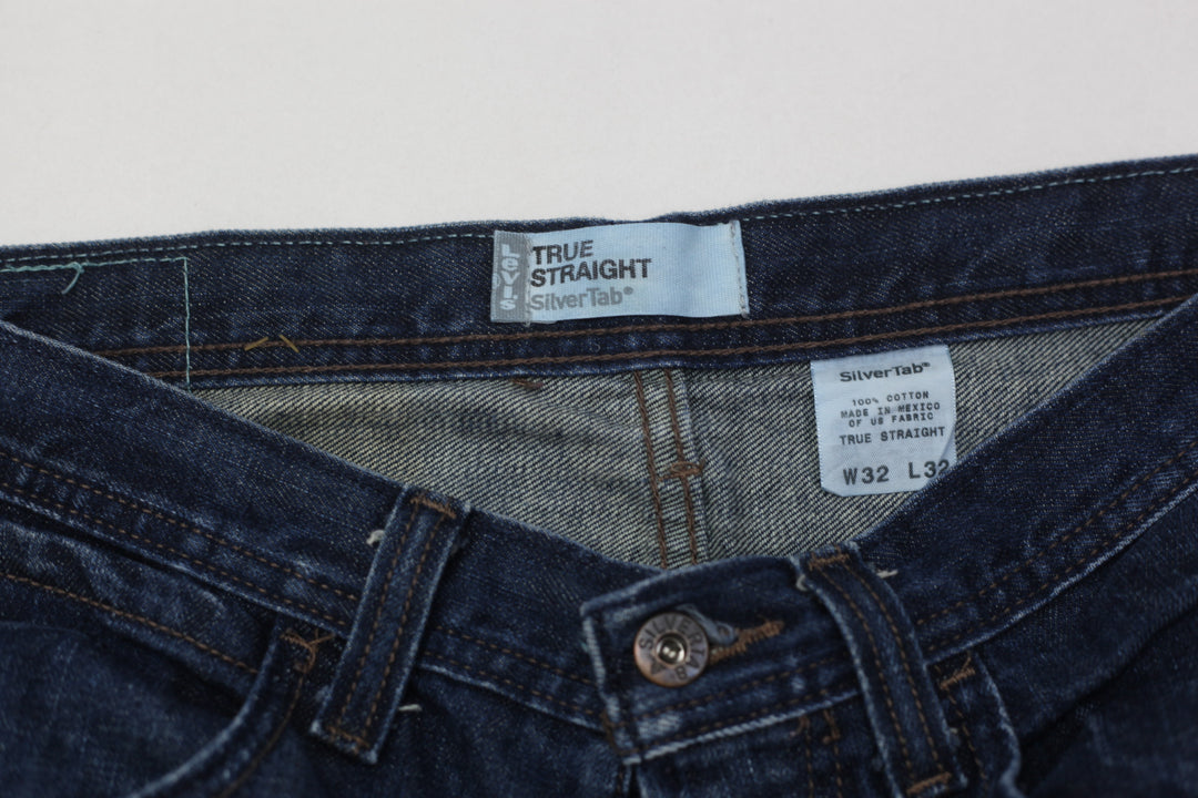 Vintage Levis True Straight Silvertab Jeans