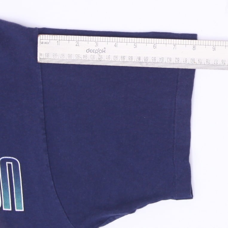 Vintage 1996 Randy Johnson Seattle Mariners T-Shirt Size L