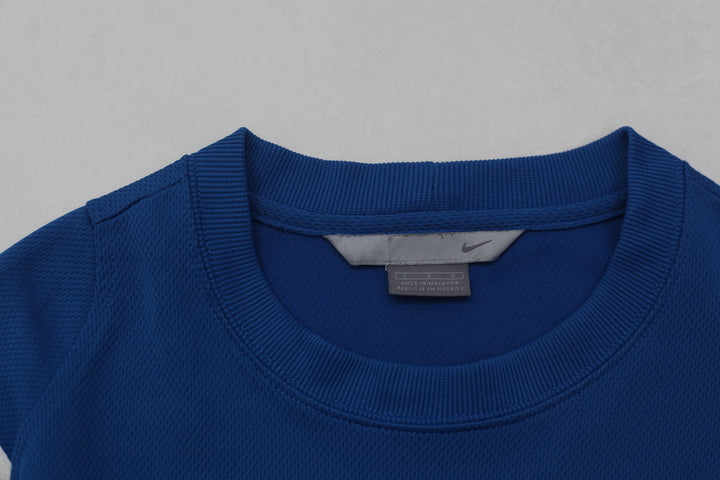 Vintage Nike Y2K Embroidered Center Swoosh Crewneck T-Shirt