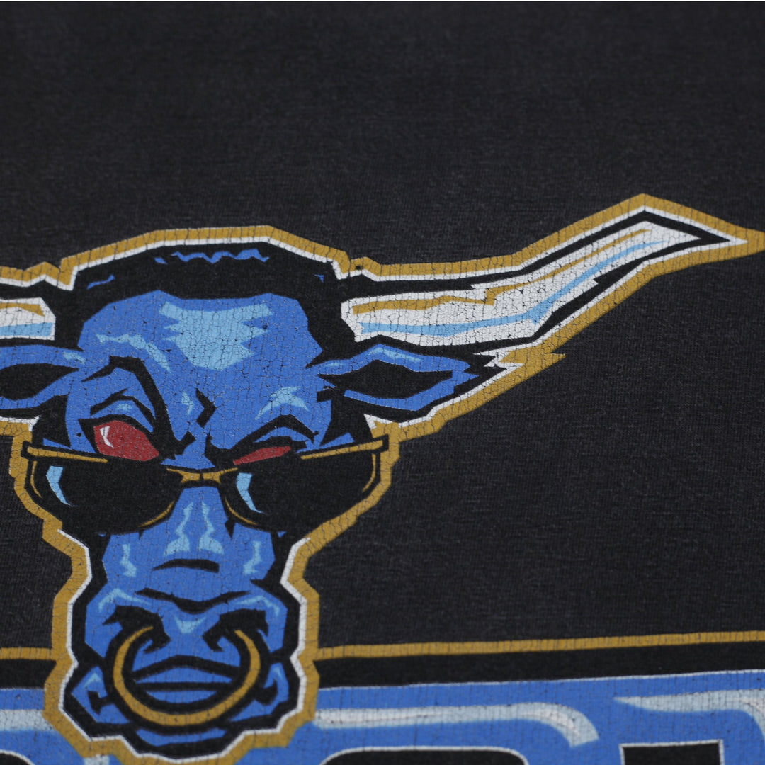 Vintage Mens 1999 The Rock WWF Shirt Brahma Bull Graphic Wrestling T-Shirt