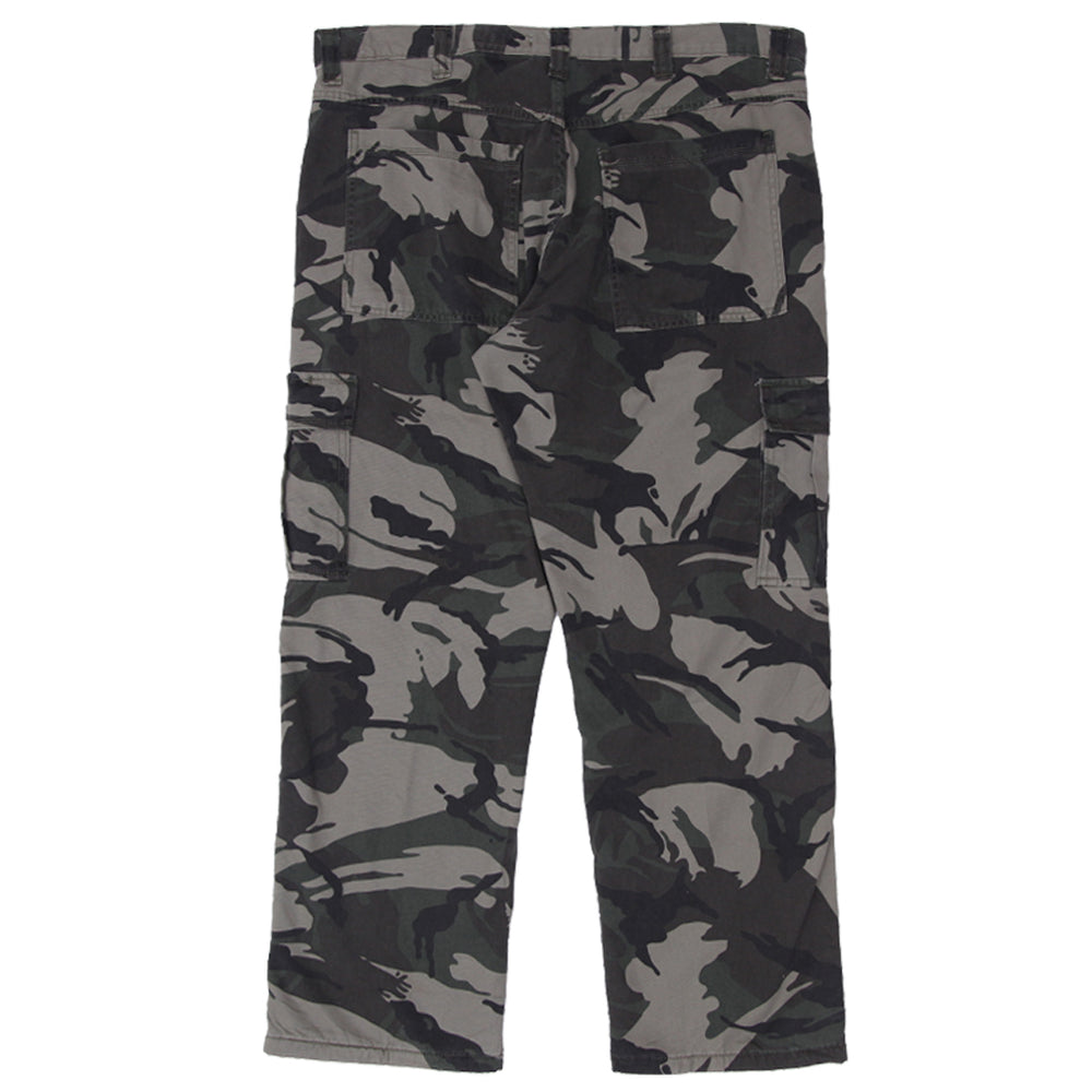 Mens Wrangler Relaxed Fit Fleece Lined Forest Camo Cargo Pants - Fashion Rerun Vintage Migration_Pants