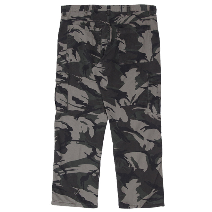 Mens Wrangler Relaxed Fit Fleece Lined Forest Camo Cargo Pants - Fashion Rerun Vintage Migration_Pants