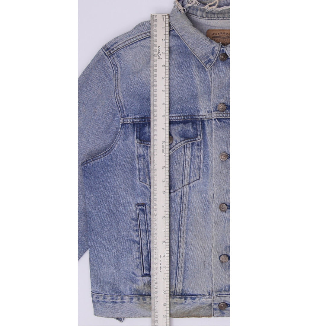 Vintage Levi Strauss Trucker Jacket Washed Blue Distressed Denim Size 48