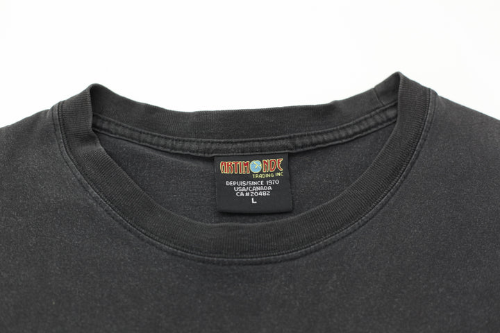 Vintage 2004 Artimonde Guns N' Roses T-Shirt | Migration_T-Shirts - Back View | Fashion Rerun