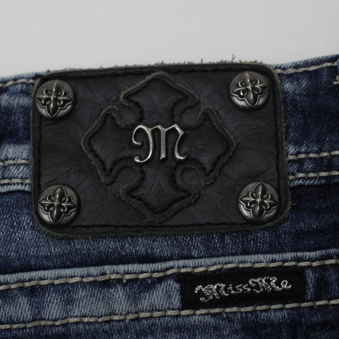 Y2K Ladies Miss Me Bootcut Embroidered Embellished Bootcut Jeans Size 28