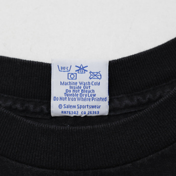Vintage 1993 Chicago Bulls Salem Three Peat World Champions T-Shirt Made in USA | Migration_T-Shirts - Detail | Fashion Rerun