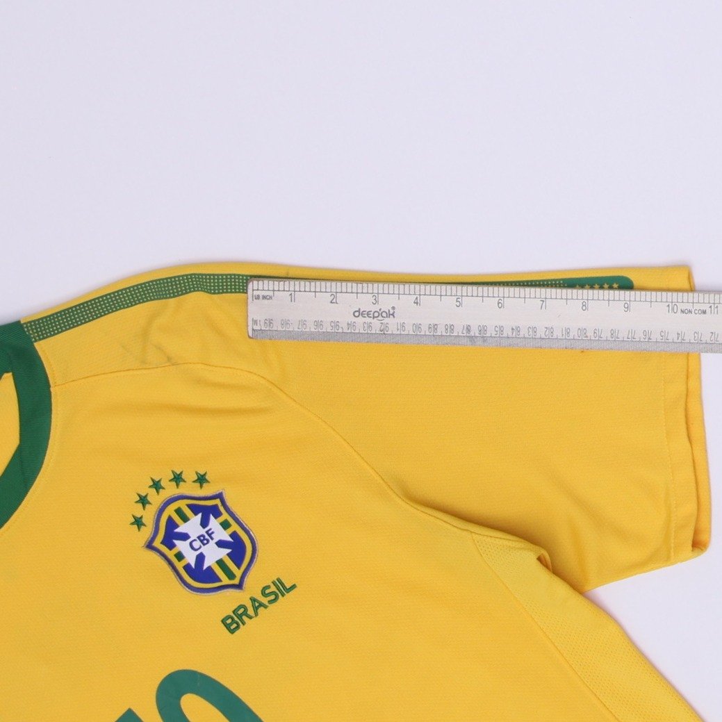 Mens 2010 Nike Brazil Home Football Jersey #10 Size L