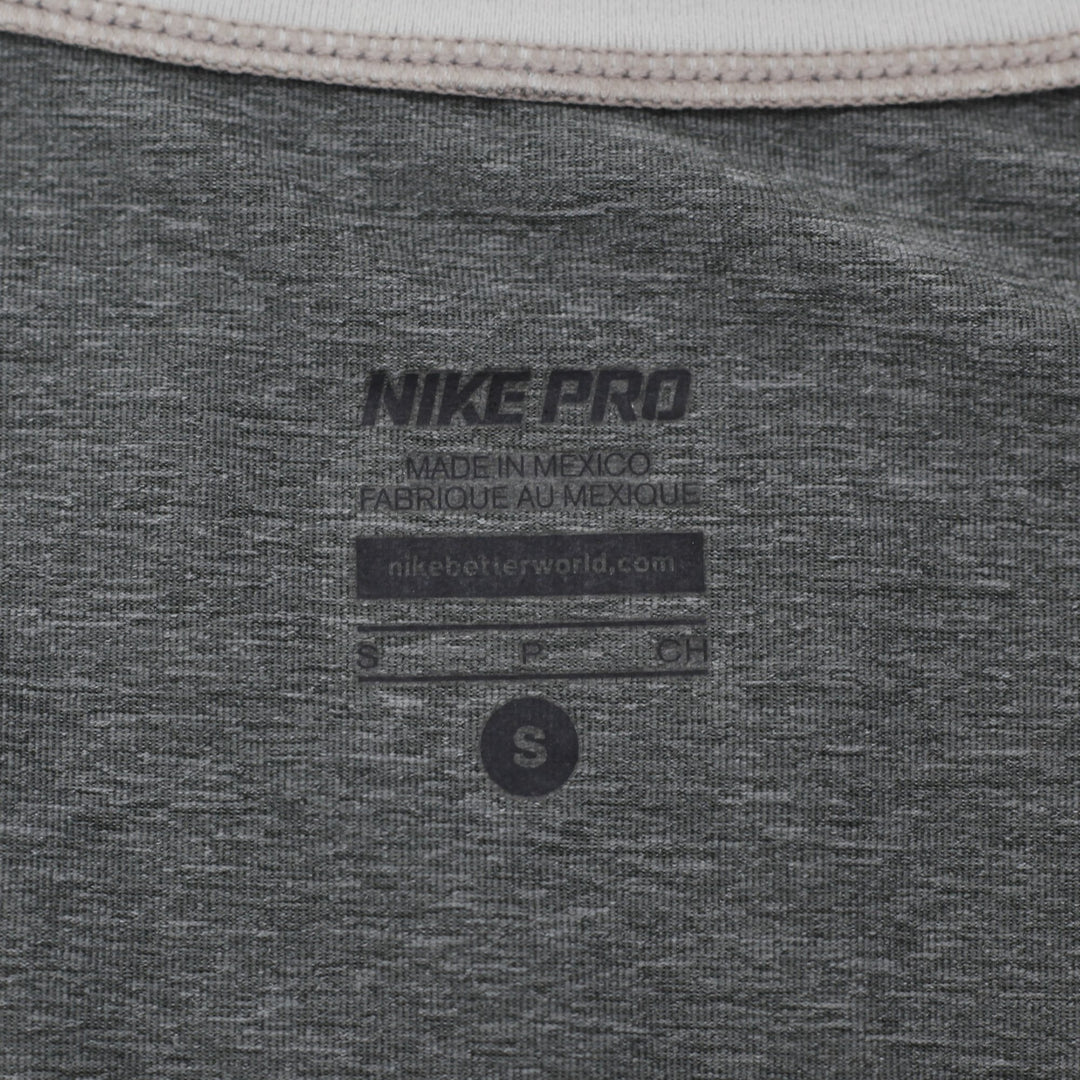 Ladies  Nike Pro Athletic Sportswear V-Neck Top Size S