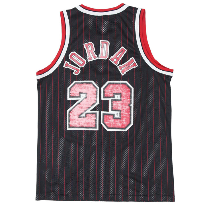 90's Vintage Nike Team NBA Chicago Bulls Jordan 23 Basketball Jersey