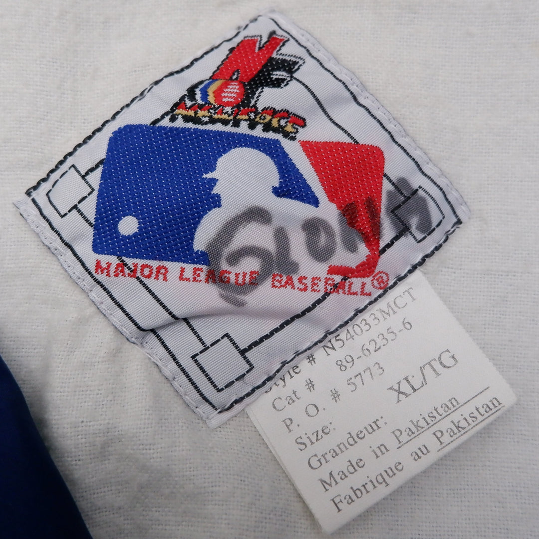 Vintage MLB Toronto Blue Jays Big Logo Windbreaker 1990s Jacket | Migration_Jacket BLUE JAYS UAENAT20 - Back | Fashion Rerun