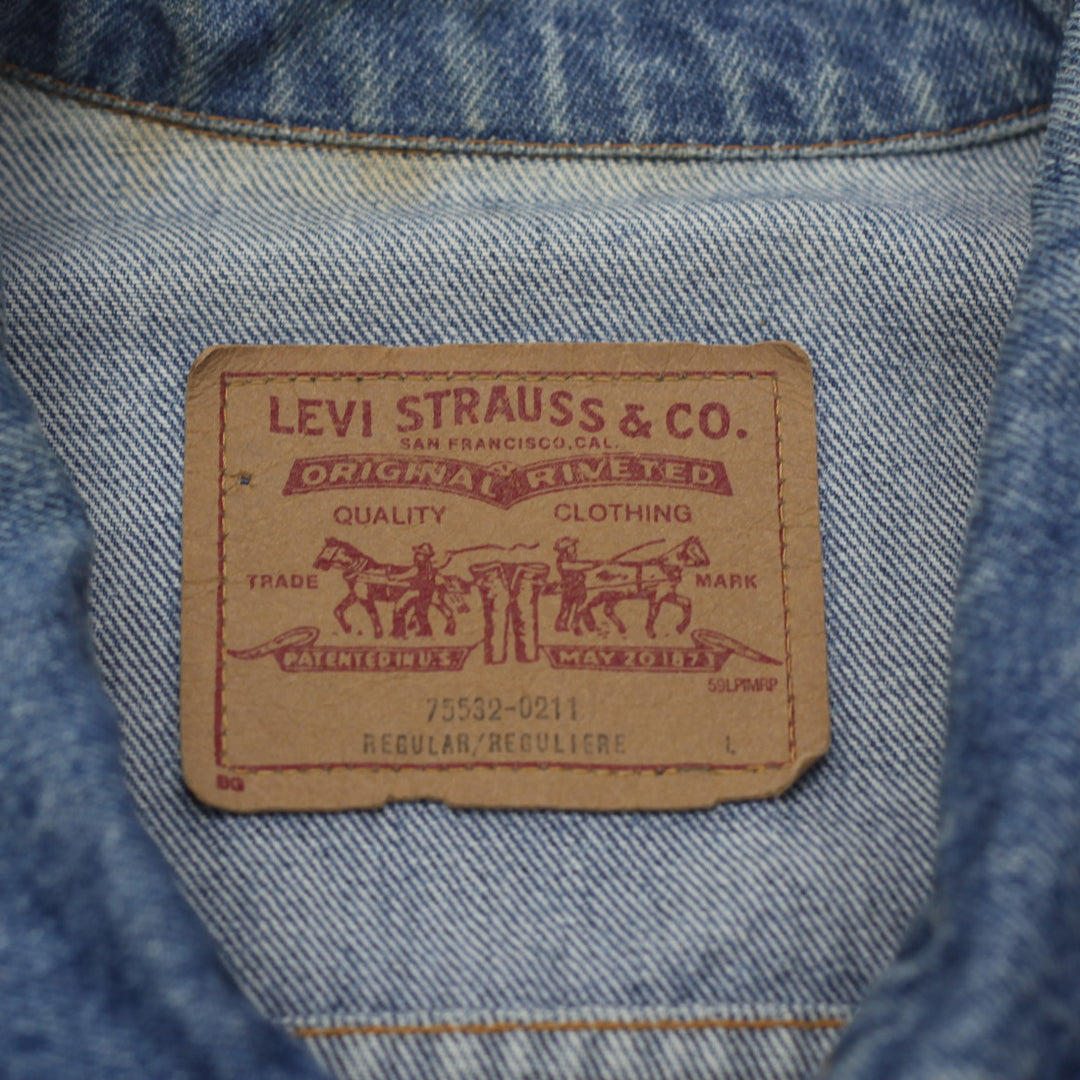 Vintage Levi Strauss # 75532-0211 Trucker Denim Jacket - Fashion Rerun Vintage Migration_Jacket